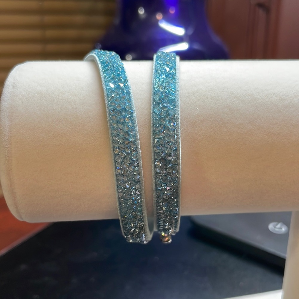 Origami Owl Crystal light blue Double wrap bracelet